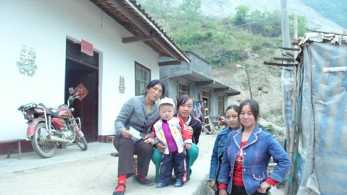 汶川地震一周年前夕平武南壩見聞