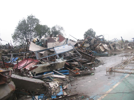 壓不垮的東汽精神[組圖]