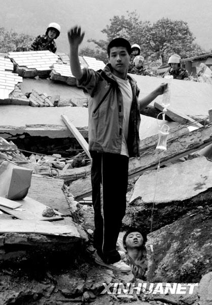 汶川地震一周年：歷史永遠銘記[組圖]