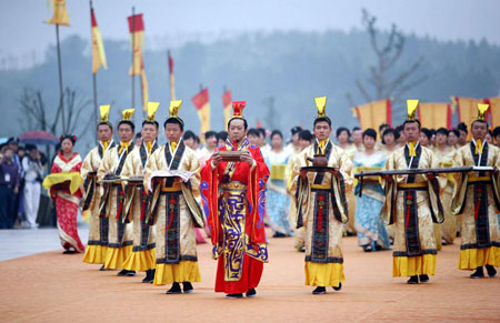 2009首屆世界華人炎帝故里尋根節開幕式暨拜祖大典隆重舉行