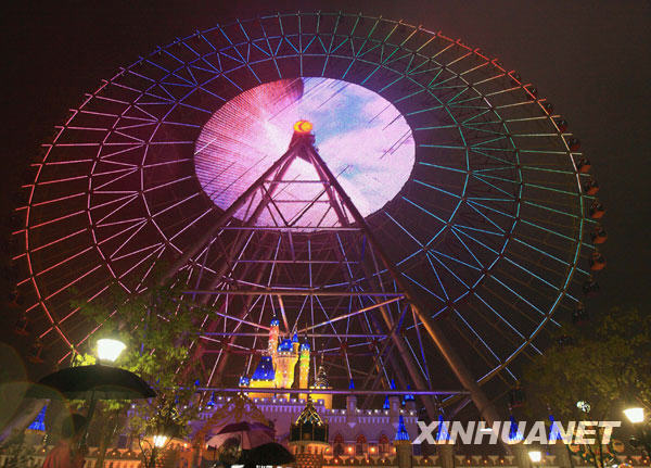 蘇州金雞湖畔的巨型摩天輪[組圖]