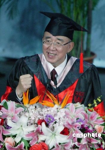 吳伯雄：希望兩岸炮口相向兵戎相見永不再現