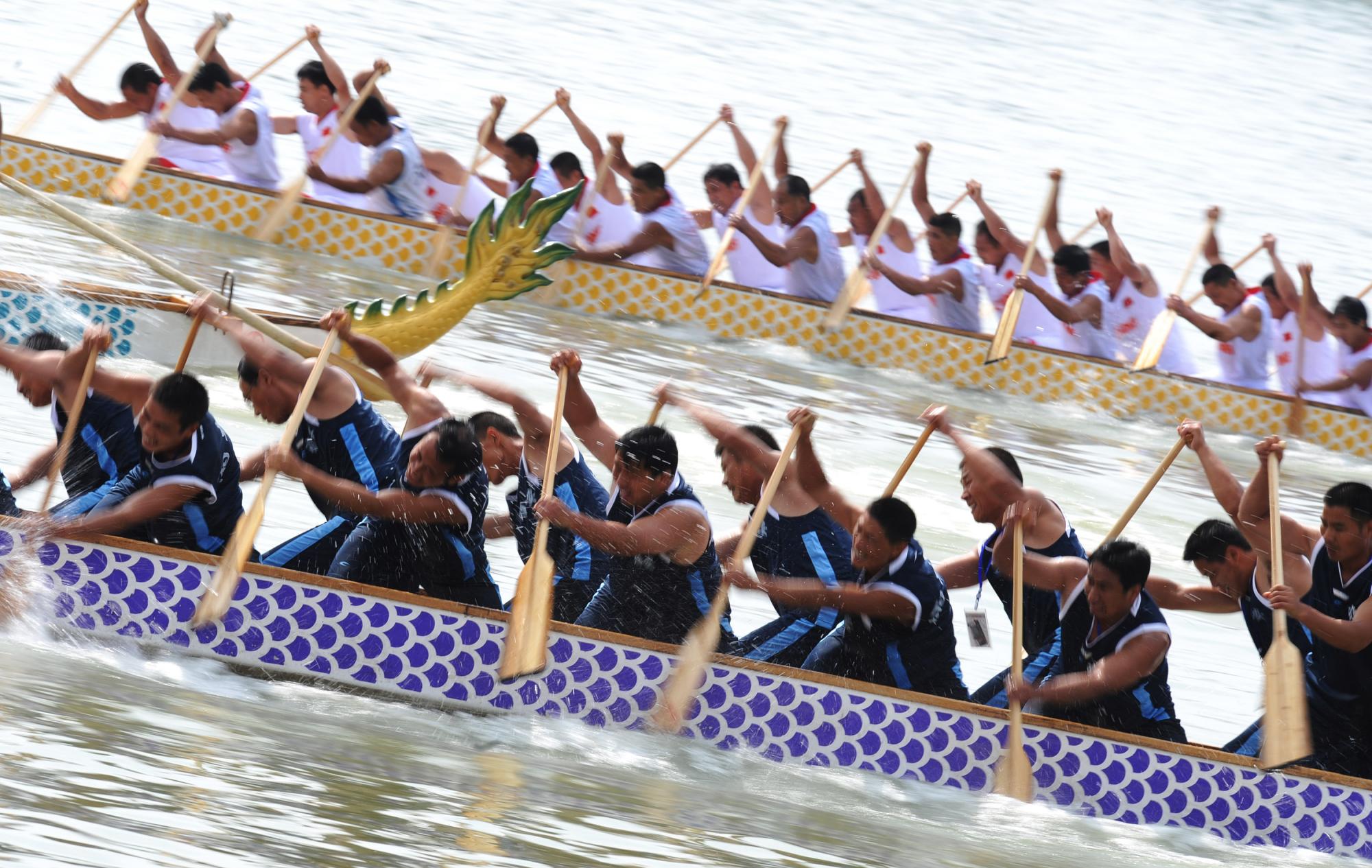 龍舟賽 搶鴨子助興“非遺節(jié)”