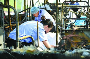 成都公交起火事件人為縱火說(shuō)被指不符事實(shí)