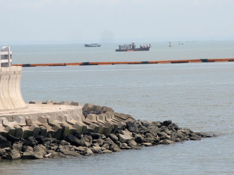 海口白沙門污水處理廠擴建工程發生事故 5工人被困