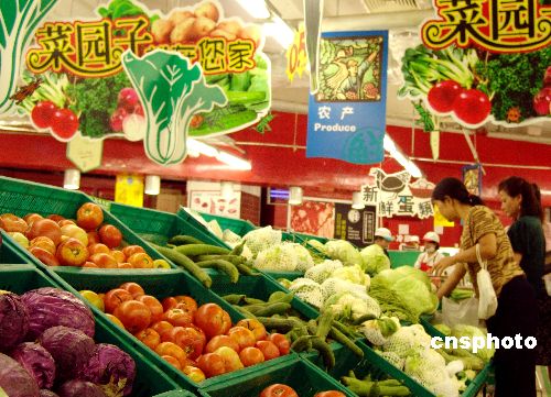 社科院專家稱中國城鄉收入差距約達4到6倍