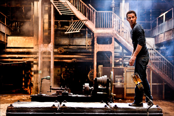 《變形金剛2》精彩劇照[組圖]