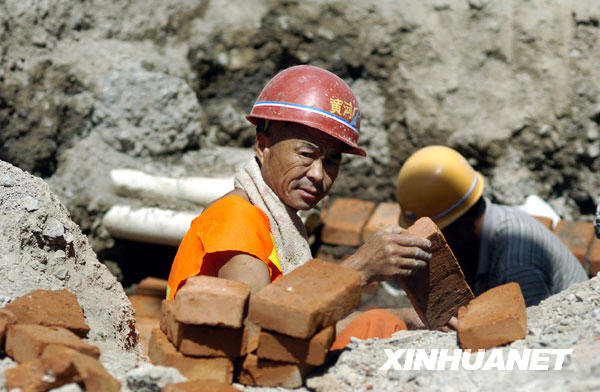 熱浪席卷全國17省市 多地區高溫超40℃(圖)