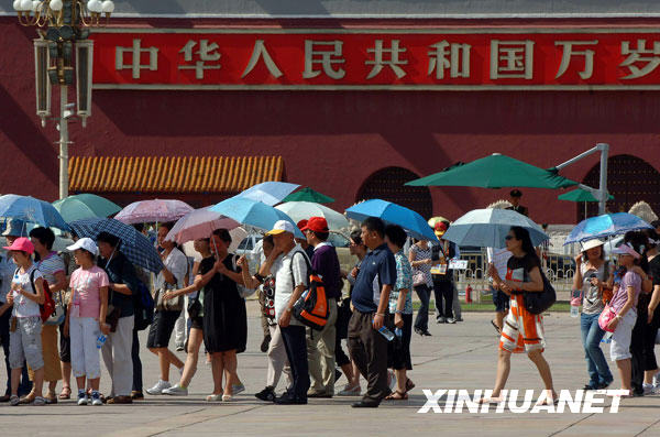 熱浪席卷全國(guó)17省市 多地區(qū)高溫超40℃(圖)