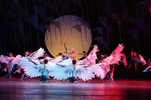 “藝海流金—走進(jìn)黑土地”大型文化交流活動拉下帷幕