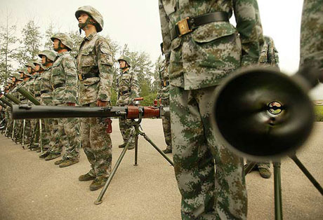 北京衛戍區警衛三師向中外記者開放[組圖]