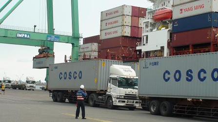 大陸捐贈物資分海空兩路抵臺 