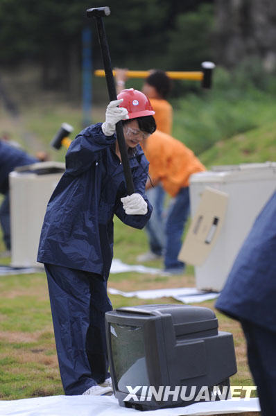 減壓節：砸電器 將減壓進行到底