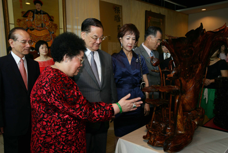 “紫檀的奧秘——中國紫檀博物館館藏珍品特展”在臺北隆重開幕