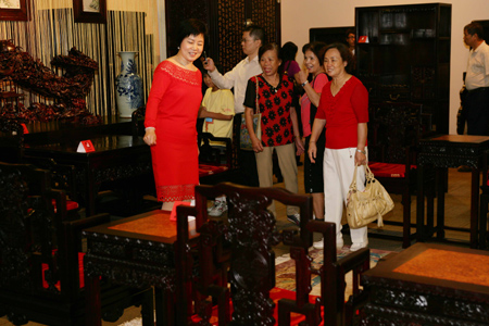 “紫檀的奧秘——中國紫檀博物館館藏珍品特展”在臺(tái)北隆重開幕