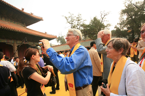 曲阜孔廟舉行祭孔大典 紀念孔子誕辰2560年[組圖]