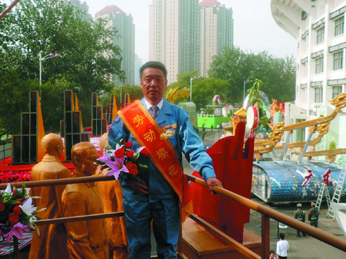 國慶大閱兵 東風壯軍威[圖]