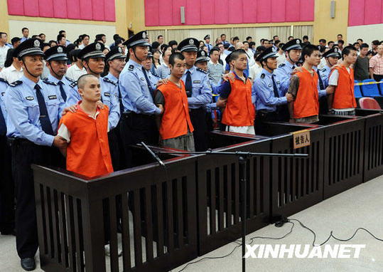 廣東韶關旭日國際有限公司員工斗毆事件涉及的兩起犯罪案件一審公開宣判