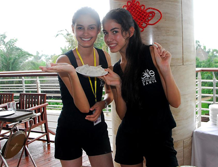 精英模特大賽學(xué)做中國(guó)食品 感受傳統(tǒng)文化