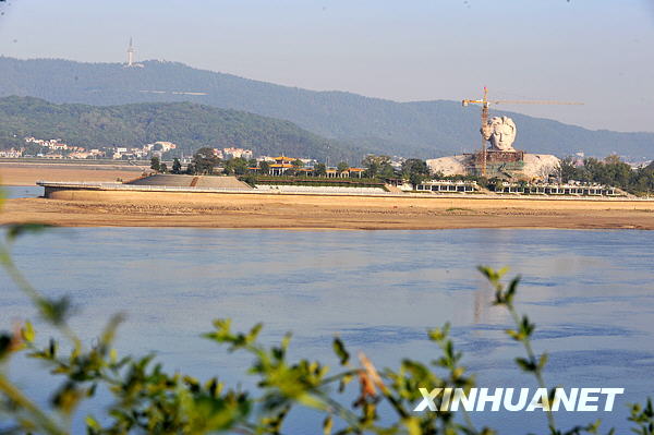 32米毛澤東巨型雕塑現長沙