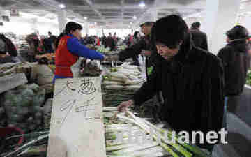 北京飛雪連三場氣溫一路低 交通受影響菜價上漲