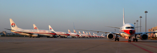 練舞當空憑添翼——東航云南分公司引進第40架飛機