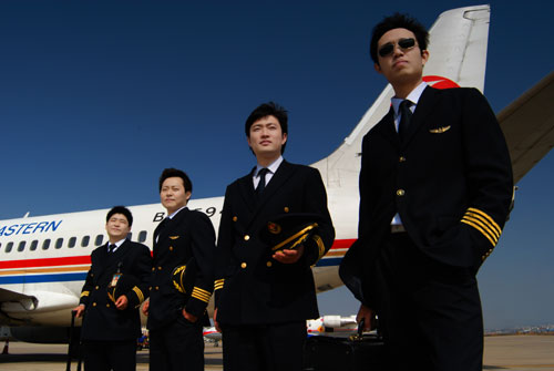 練舞當空憑添翼——東航云南分公司引進第40架飛機