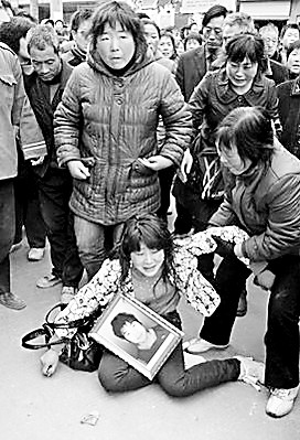 陜西高中生猝死公安局案今日開審