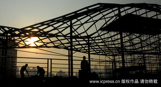 百年碼頭世博前“華麗轉(zhuǎn)身”