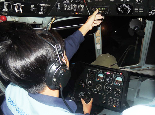 越南拓寬搜尋范圍 圍繞疑似艙門物發(fā)現(xiàn)區(qū)展開